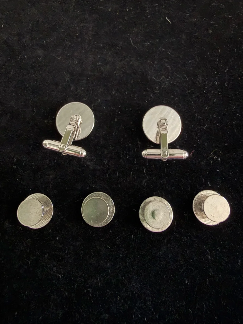 N/A classic silver